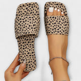 Elisabete - Nízké mokasíny s leopardím potiskem